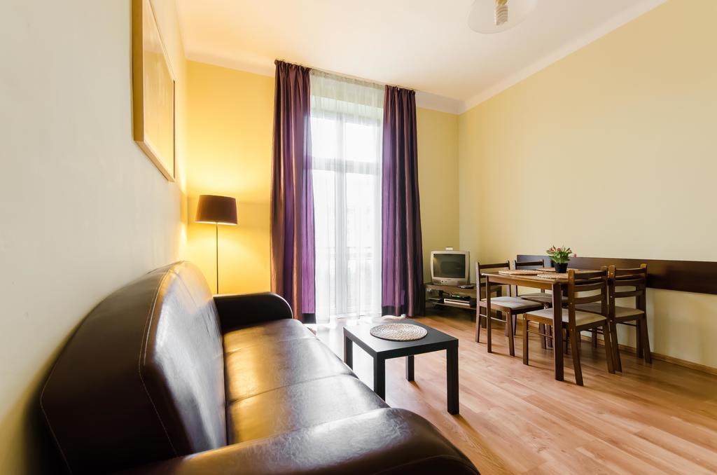 Fantasia Apartments Krakow Luaran gambar