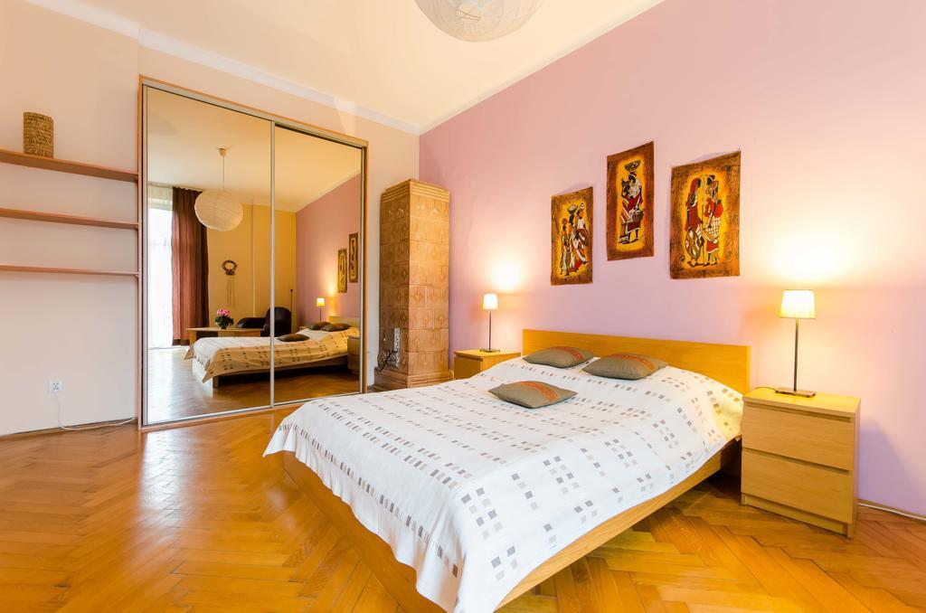 Fantasia Apartments Krakow Luaran gambar