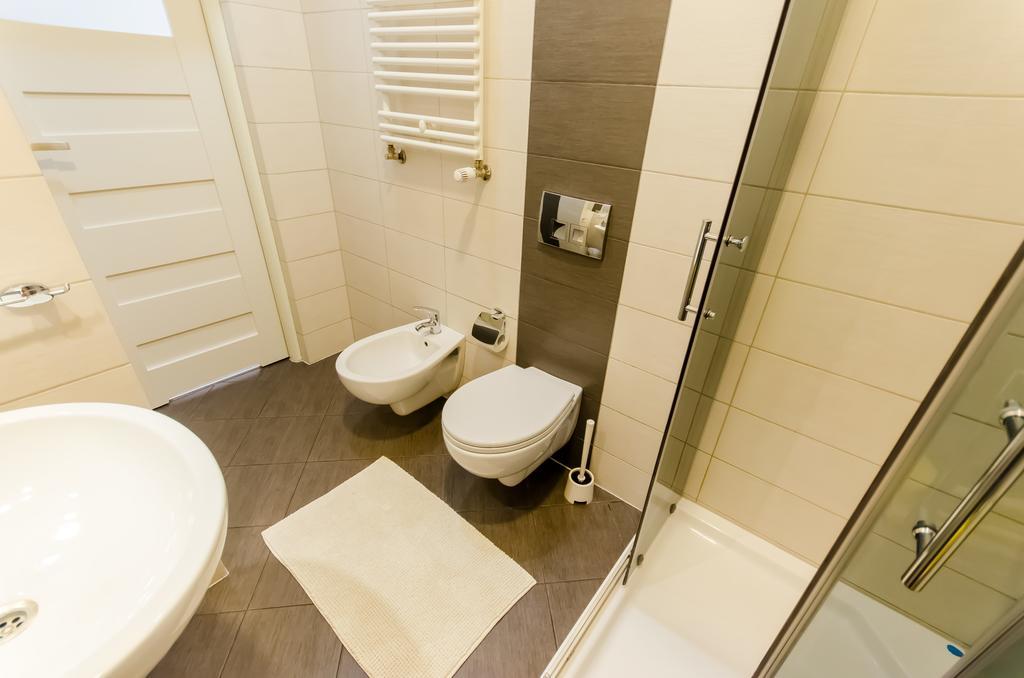 Fantasia Apartments Krakow Luaran gambar