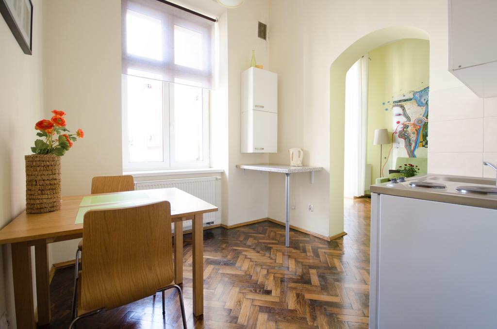 Fantasia Apartments Krakow Luaran gambar
